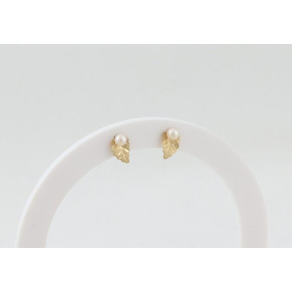 14k Yellow Gold Freshwater Seed Pearl Leaf Earrings Stud Post 3/8" x 1/4" - Picture 7 of 9